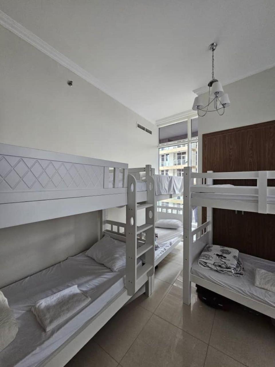 Downtown Holiday'S - 1 Min To Dubai Mall & Burj Khalifa Albergue Exterior foto
